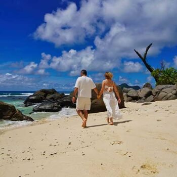 WEDDING-ANNIVERSARY139